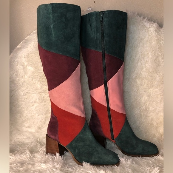 Chelsea & Violet Multicolor Heeled Boots size 7:5 NWT - Picture 3 of 16